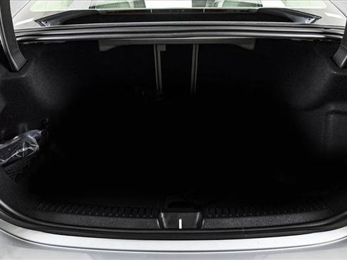 New 2026 Mercedes-Benz E 450 4MATIC Sedan image 6