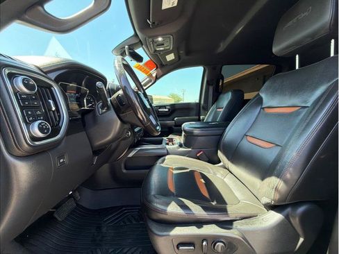 Used 2020 GMC Sierra 1500 AT4 w/ AT4 Premium Package AWD/4WD image 7