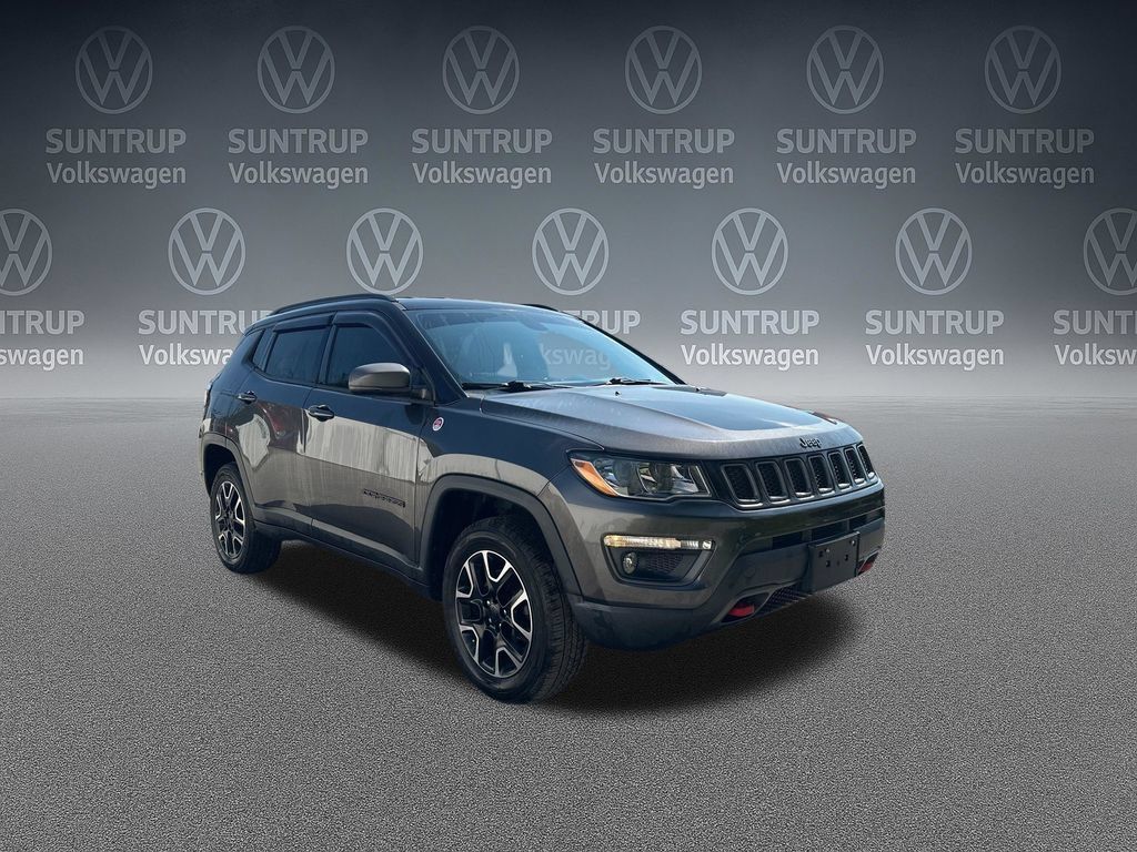 Used 2020 Jeep Compass Trailhawk AWD/4WD image 9