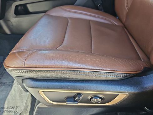 Used 2022 RAM 1500 Limited image 28