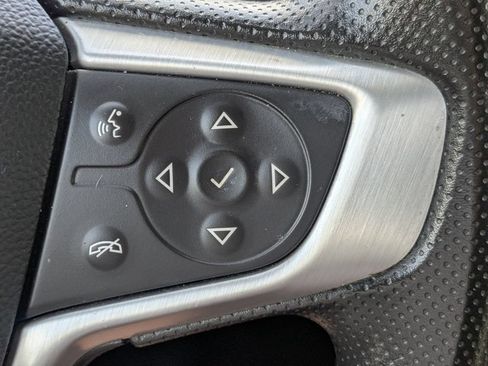 Used 2024 GMC Terrain SLE AWD/4WD image 24