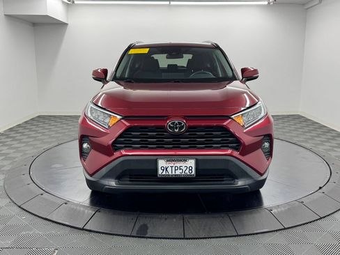 Used 2021 Toyota RAV4 XLE w/ XLE Grade Weather Package FWD image 3