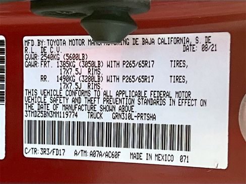 Used 2021 Toyota Tacoma TRD Sport image 29