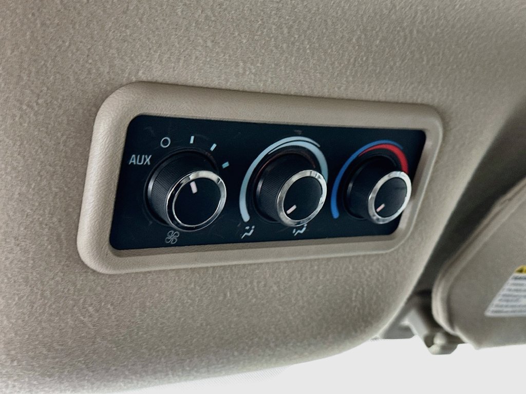 Used 2014 Chevrolet Express 2500 LT w/ LT Preferred Equipment Group RWD image 20