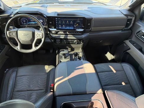 Used 2023 Chevrolet Silverado 1500 ZR2 w/ Technology Package AWD/4WD image 19