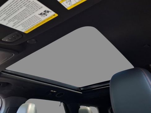 New 2026 Ford Explorer ST-Line image 21