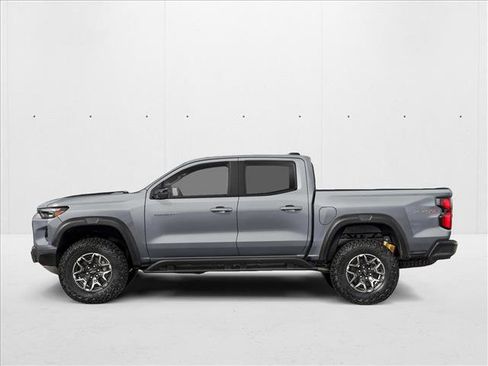 New 2026 Chevrolet Colorado ZR2 w/ Technology Package AWD/4WD image 3