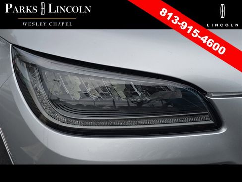 Used 2020 Lincoln Corsair Reserve image 6