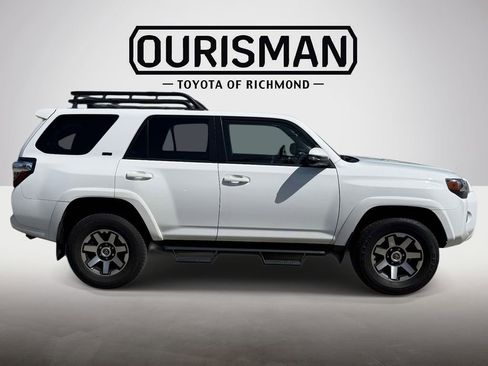 Used 2023 Toyota 4Runner SR5 Premium w/ Moonroof Package AWD/4WD image 2
