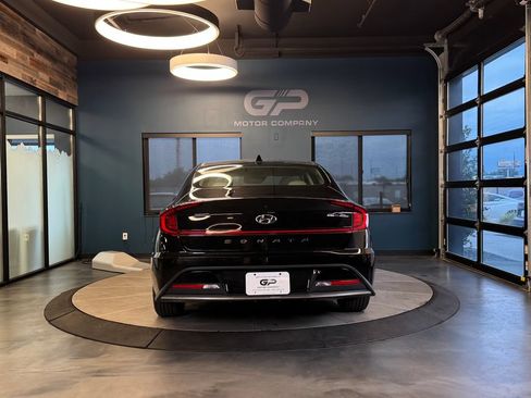 Used 2020 Hyundai Sonata SE FWD image 4