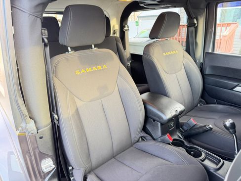 Used 2014 Jeep Wrangler Sahara w/ Connectivity Group image 41