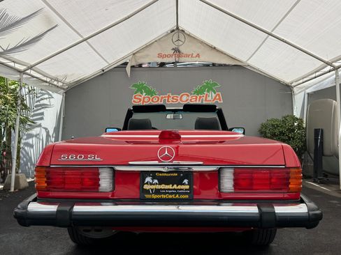 Used 1987 Mercedes-Benz 560 SL image 7