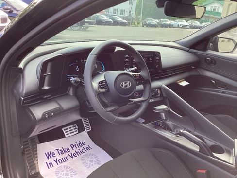 New 2026 Hyundai Elantra Sport FWD image 20