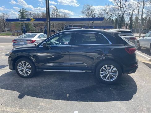 Used 2025 Audi Q3 2.0T Premium Plus w/ Premium Plus Package image 8