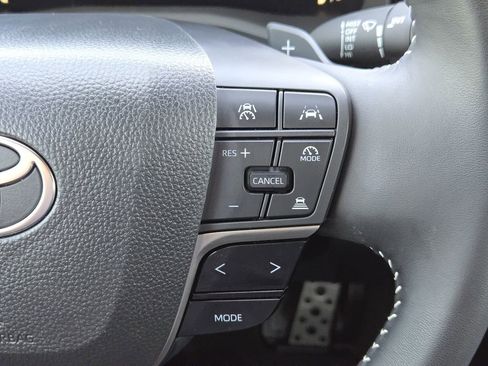 Used 2026 Toyota Camry SE w/ Multimedia Upgrade Package image 30