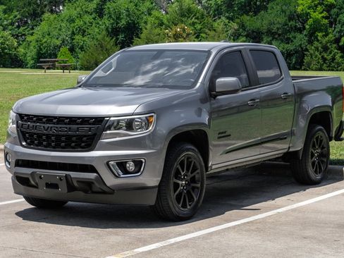 Used 2020 Chevrolet Colorado LT w/ Colorado RST Special Edition RWD image 3