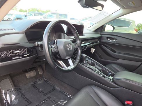 Used 2023 Honda Accord Touring image 21