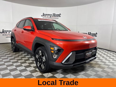 Used 2024 Hyundai Kona SEL AWD/4WD image 4