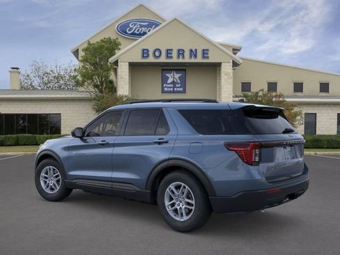 Used 2026 Ford Explorer Active RWD image 4