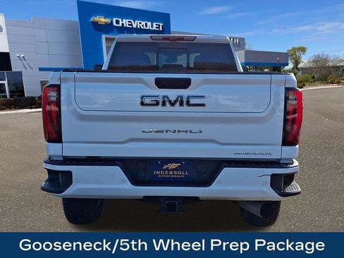 Used 2025 GMC Sierra 2500 Denali Ultimate image 7