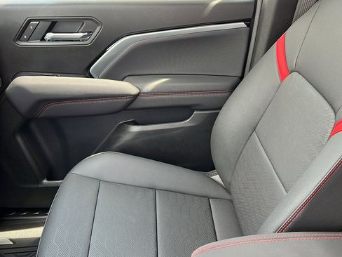 New 2026 Chevrolet Colorado Z71 w/ Technology Package image 21