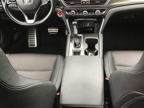 Used 2020 Honda Accord Sport image 7
