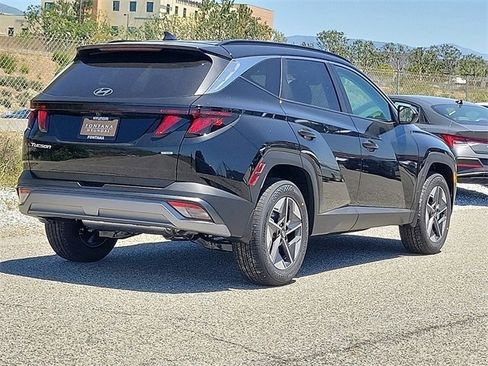 New 2025 Hyundai Tucson SEL image 24