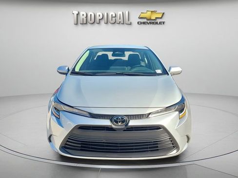 Used 2024 Toyota Corolla LE FWD image 8