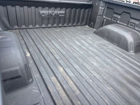 Used 2025 GMC Sierra 1500 Elevation w/ Elevation Premium Package AWD/4WD image 29