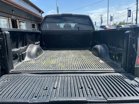 Used 2011 Ford F150 FX4 w/ Max Trailer Tow Pkg image 17