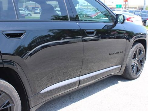 Used 2024 Jeep Wagoneer Launch Edition AWD/4WD image 49
