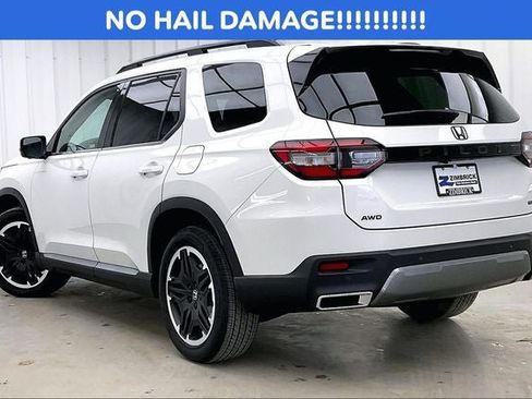 New 2026 Honda Pilot Touring image 5