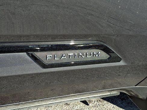 Used 2023 Toyota Sequoia Platinum image 33