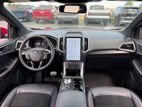 Used 2024 Ford Edge ST-Line AWD/4WD image 2