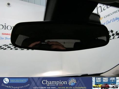 Used 2023 Buick Encore GX Preferred w/ Cold Weather Comfort Package AWD/4WD image 32