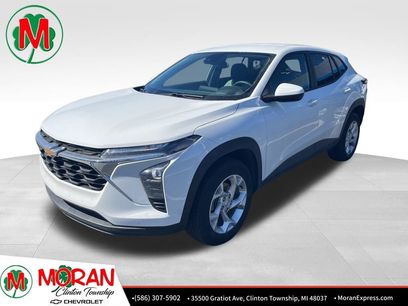 Used 2024 Chevrolet Trax LS w/ LS Convenience Package