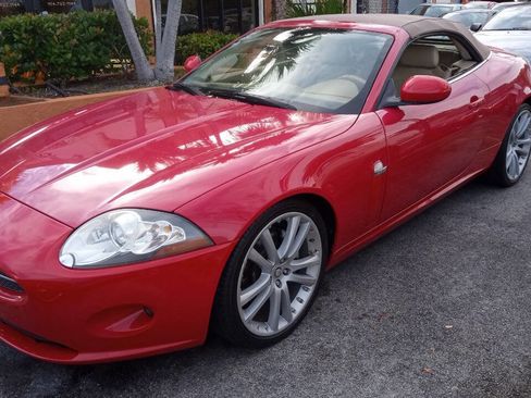 Used 2007 Jaguar XK Convertible image 2