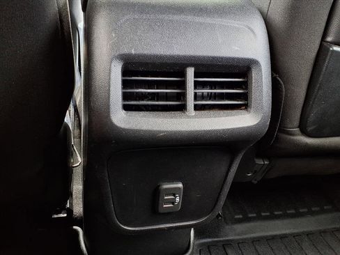 Used 2018 GMC Terrain SLE image 24