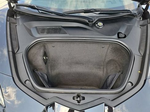 Used 2025 Chevrolet Corvette Stingray Preferred Cpe w/ Z51 Performance Package RWD image 24