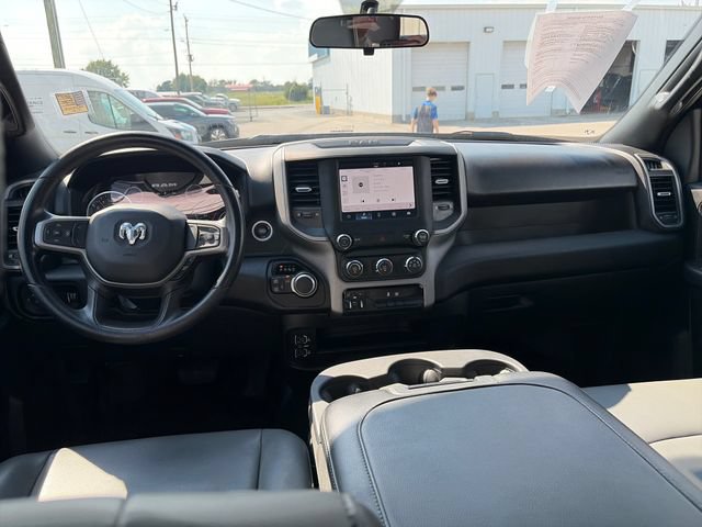Used 2024 RAM 3500 Tradesman w/ Chrome Appearance Group AWD/4WD image 12
