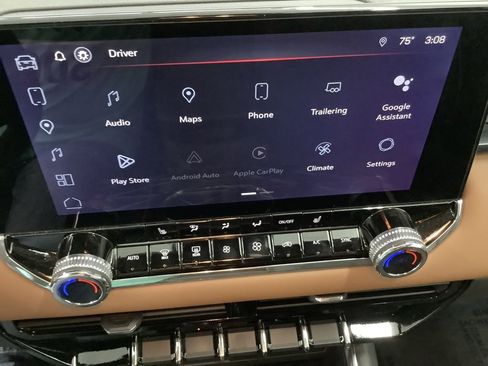 Used 2023 GMC Canyon AT4 image 18