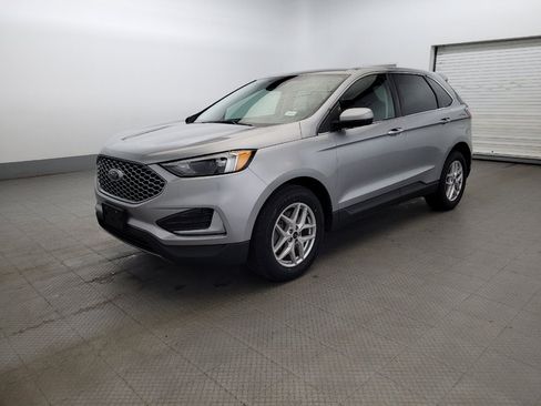 Used 2023 Ford Edge SEL AWD/4WD image 2