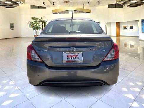 Used 2017 Nissan Versa SV image 6