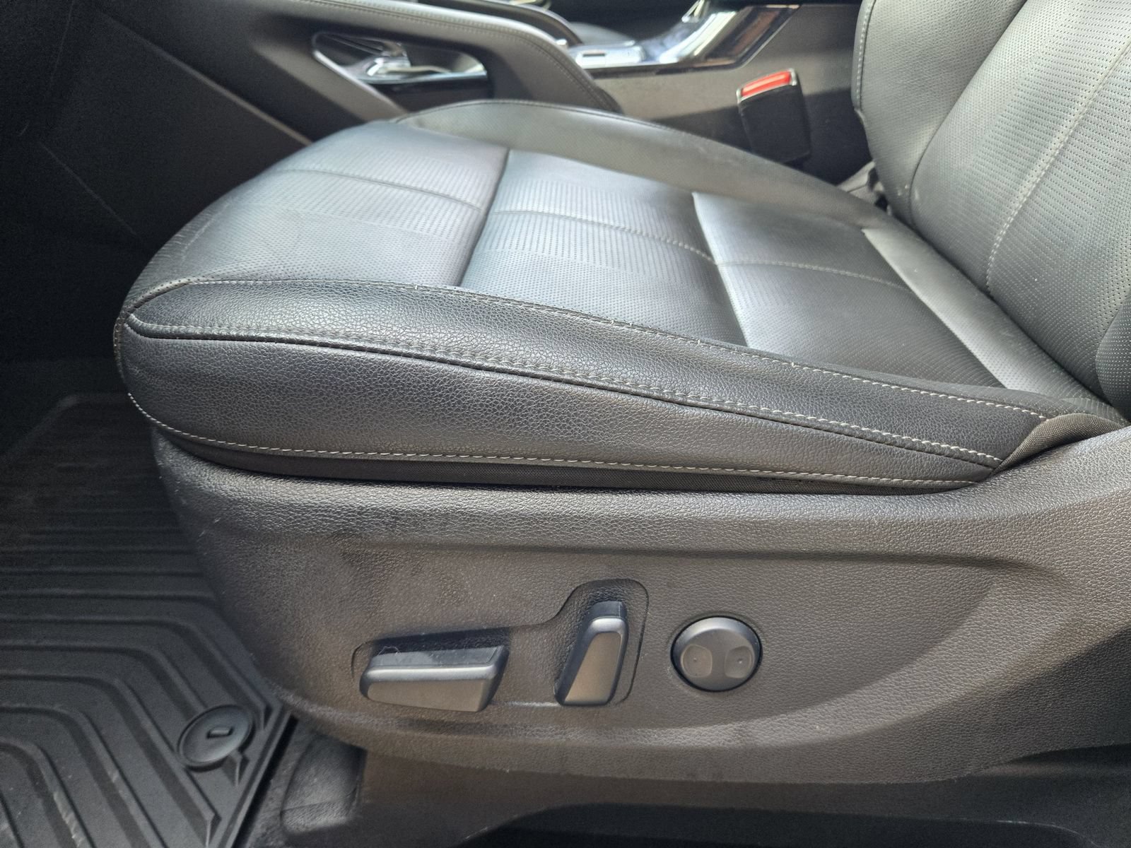 Used 2023 Kia Telluride EX FWD image 24
