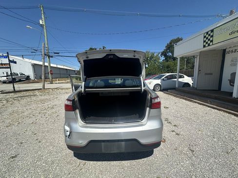 Used 2016 Kia Rio LX FWD image 12