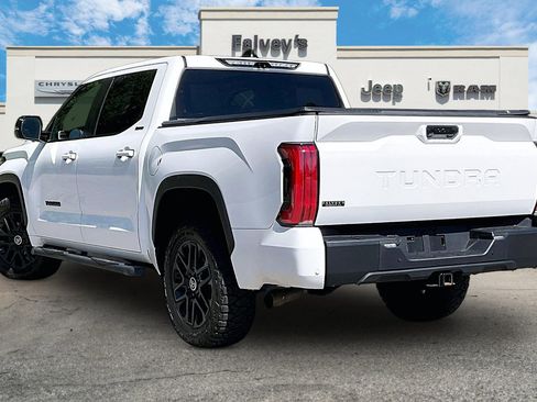 Used 2024 Toyota Tundra Limited AWD/4WD image 12