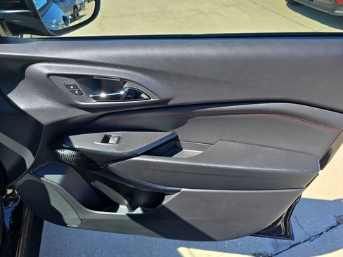 New 2026 Chevrolet Trax RS w/ Driver Confidence Package FWD image 24