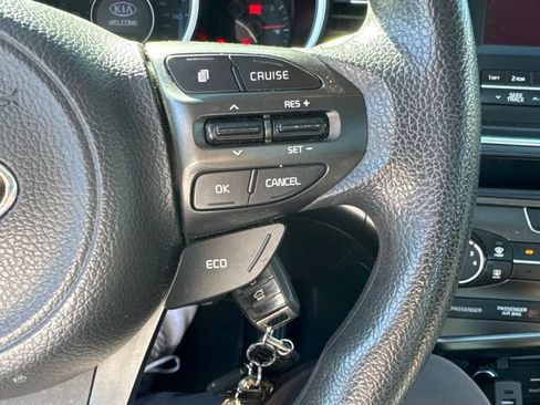 Used 2015 Kia Optima LX FWD image 7
