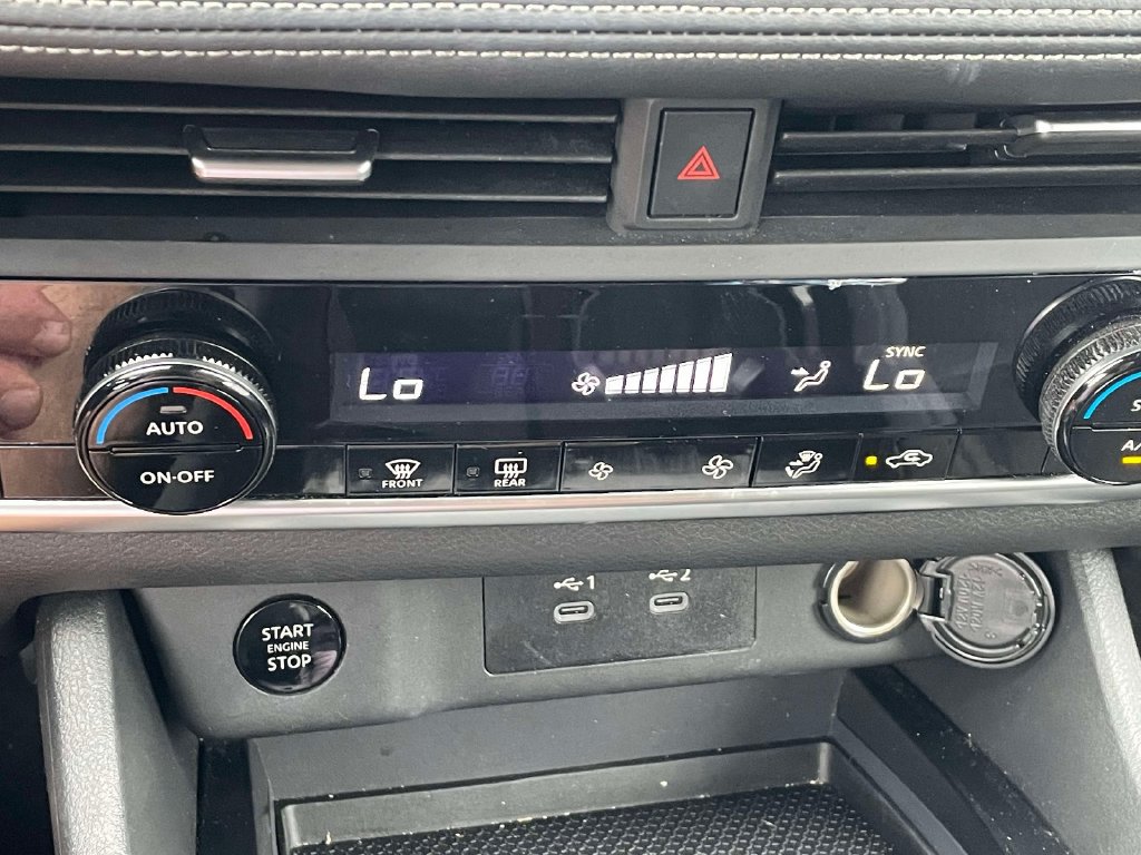 Used 2024 Nissan Rogue SV FWD image 26