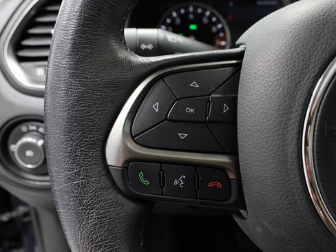 Used 2020 Jeep Renegade Limited w/ LED Lighting Group image 29